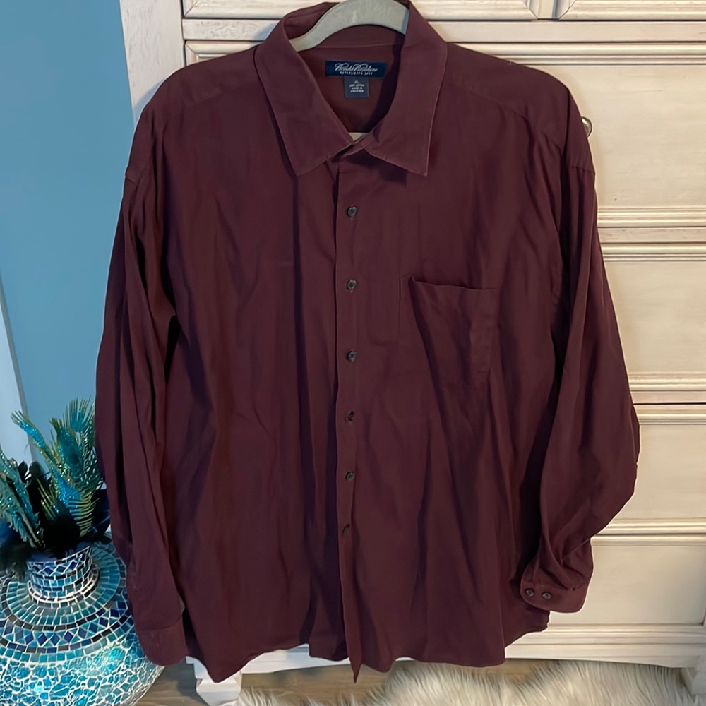 Men’s maroon colored brooks brothers cotton button down shirt XL